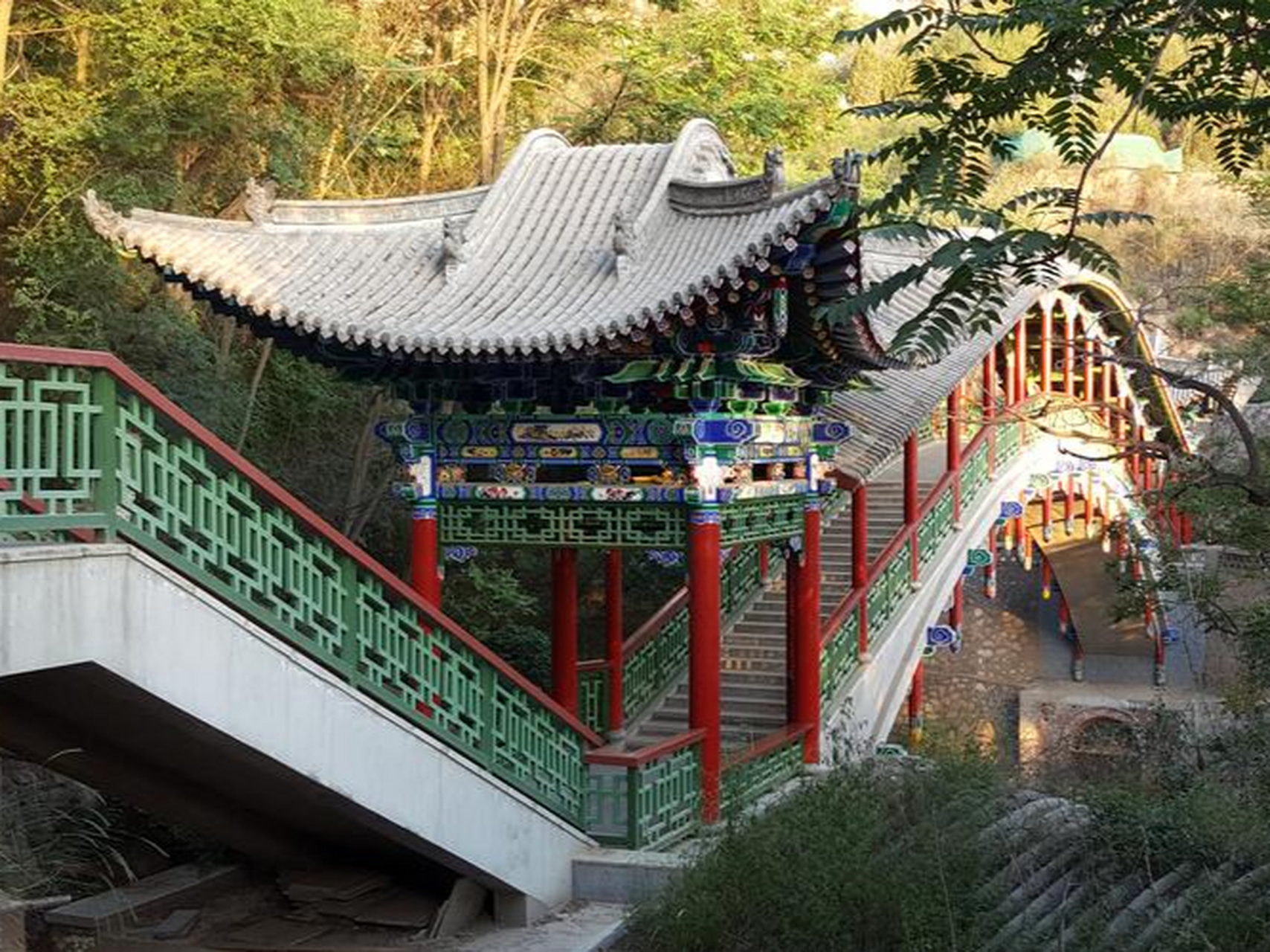 暑假放个风#兰州五泉山公园:这里主要是因有惠泉,甘露泉,掬月泉,摸子