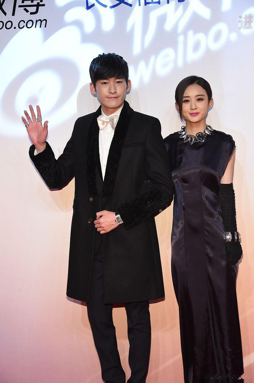 多年前,张翰帅气阳光赵丽颖甜美可爱