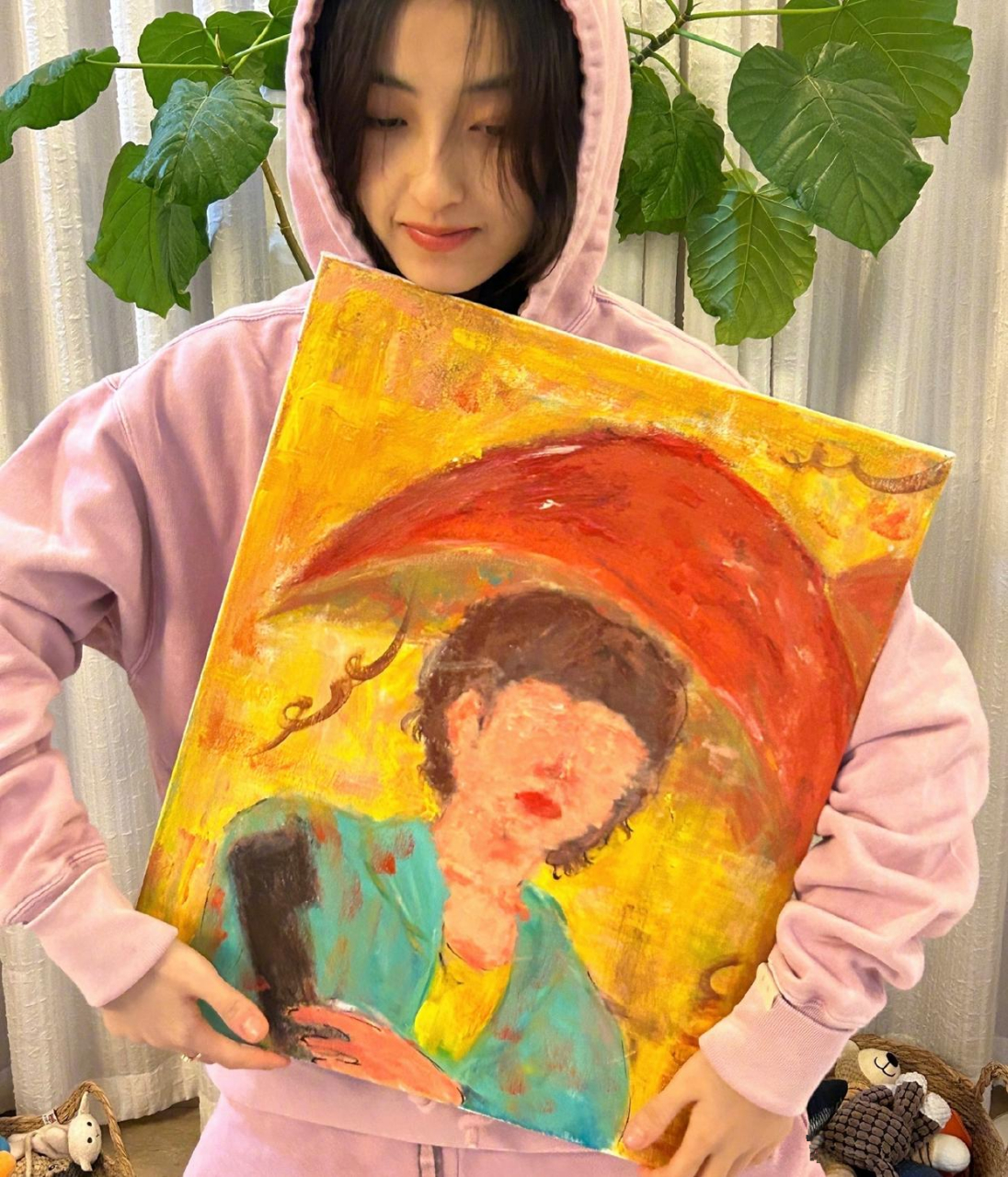 这是张子枫自己画的吗? 她还是大才女一枚呀