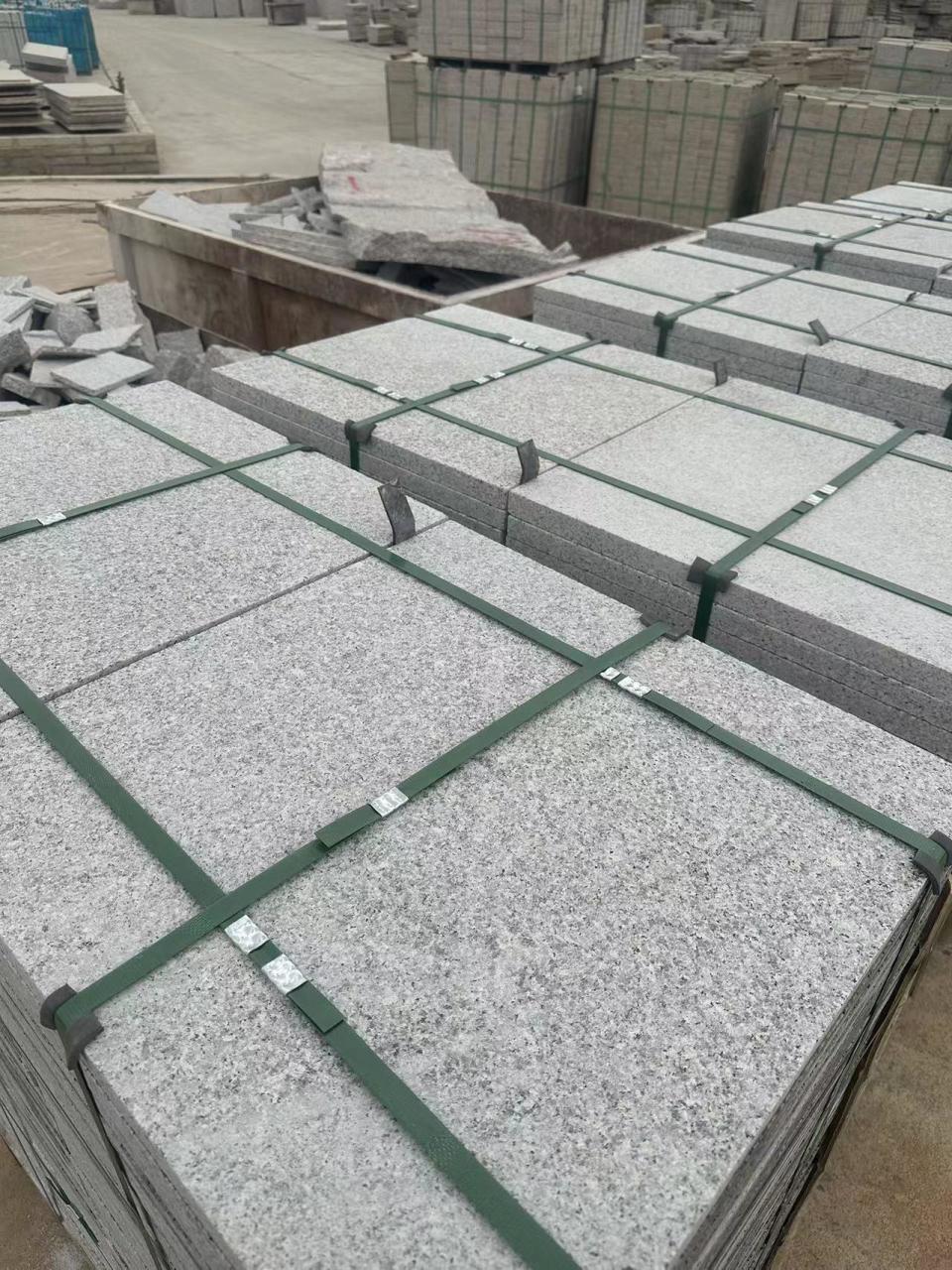 芝麻白花岗岩3公分及5公分加工