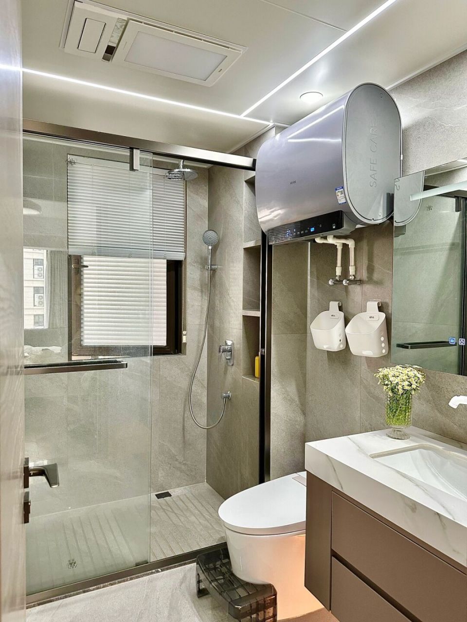 储水式电热水器和即热式电热水器哪种好?记住这几点不要买错了!