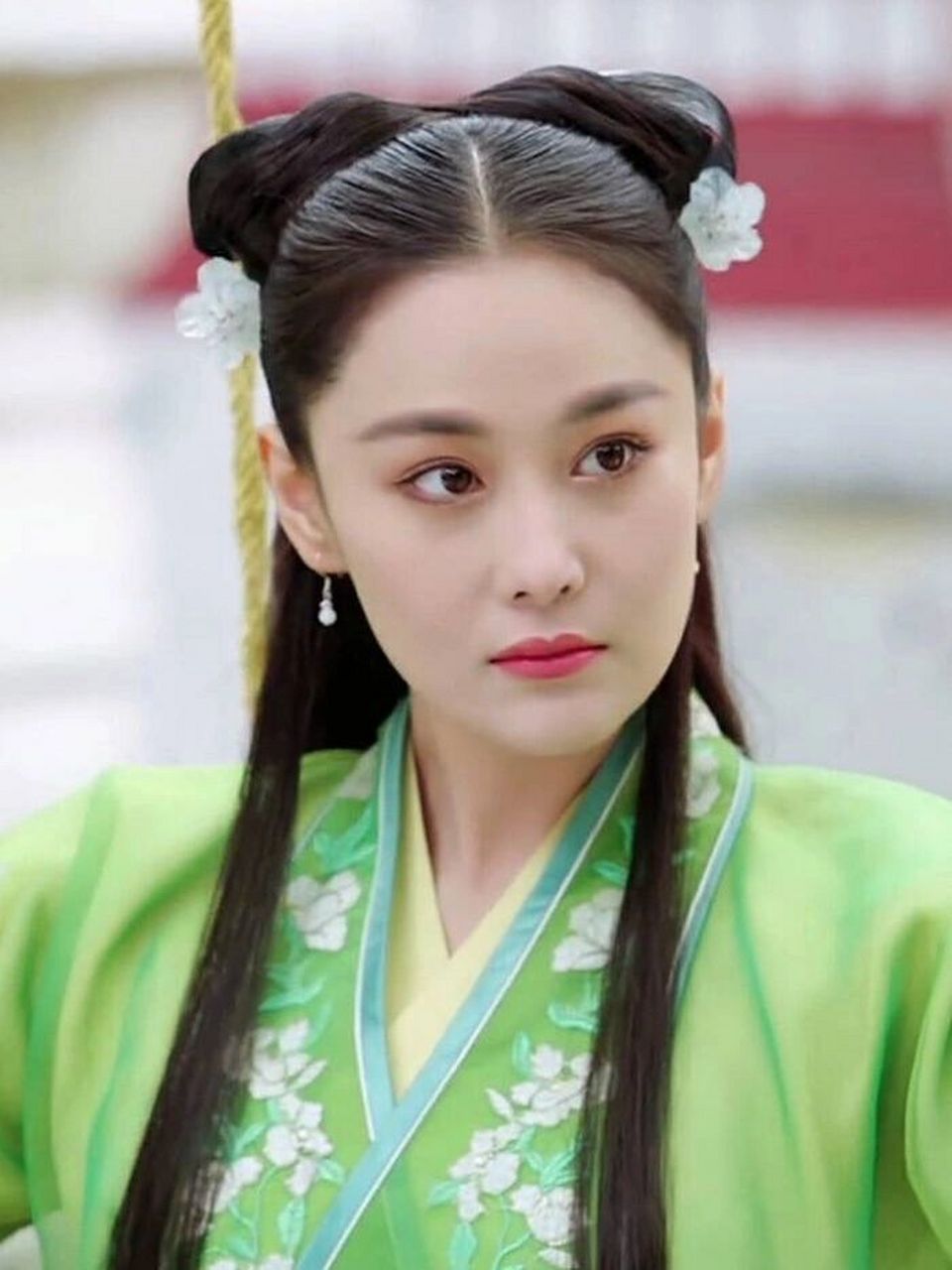 张馨予古装剧照