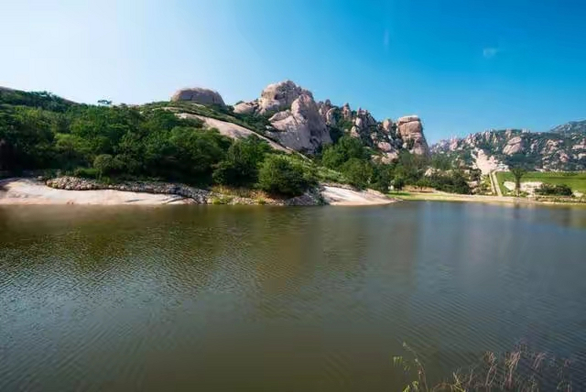 河南省的西平县,藏匿着一个许多人未曾踏足的秘境——棠溪源国家森林