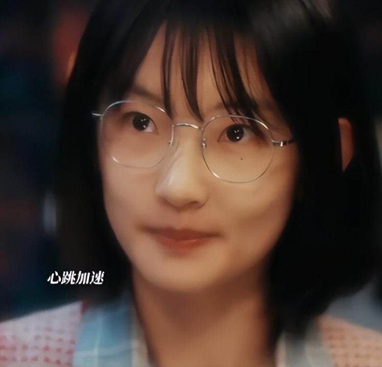 演完李小冉女儿,演马伊琍女儿,她不漂亮却是天生吃演员这碗饭的