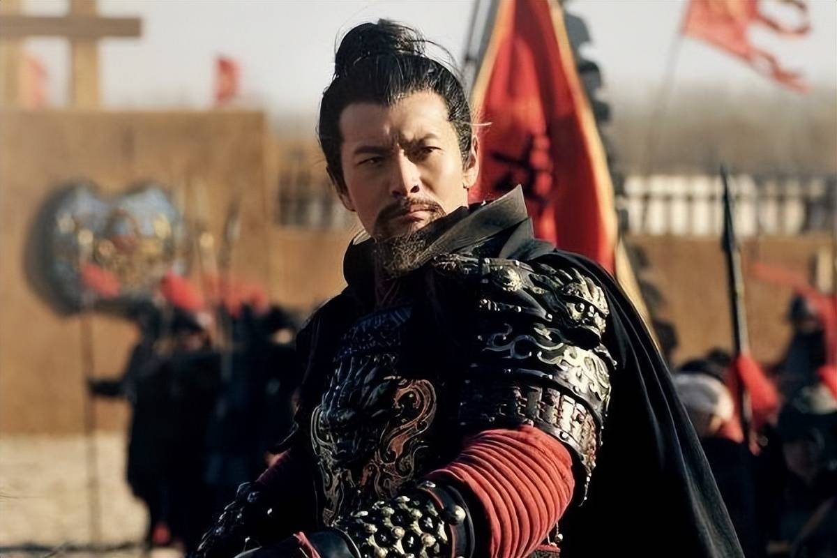 岳飞抗金怒斩40名逃命,一时心软放过一人,此人后来成为世界名将