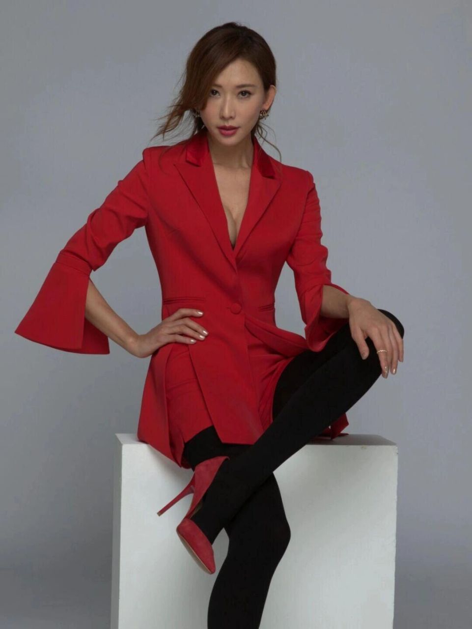 林志玲才是80后的"宅男女神"