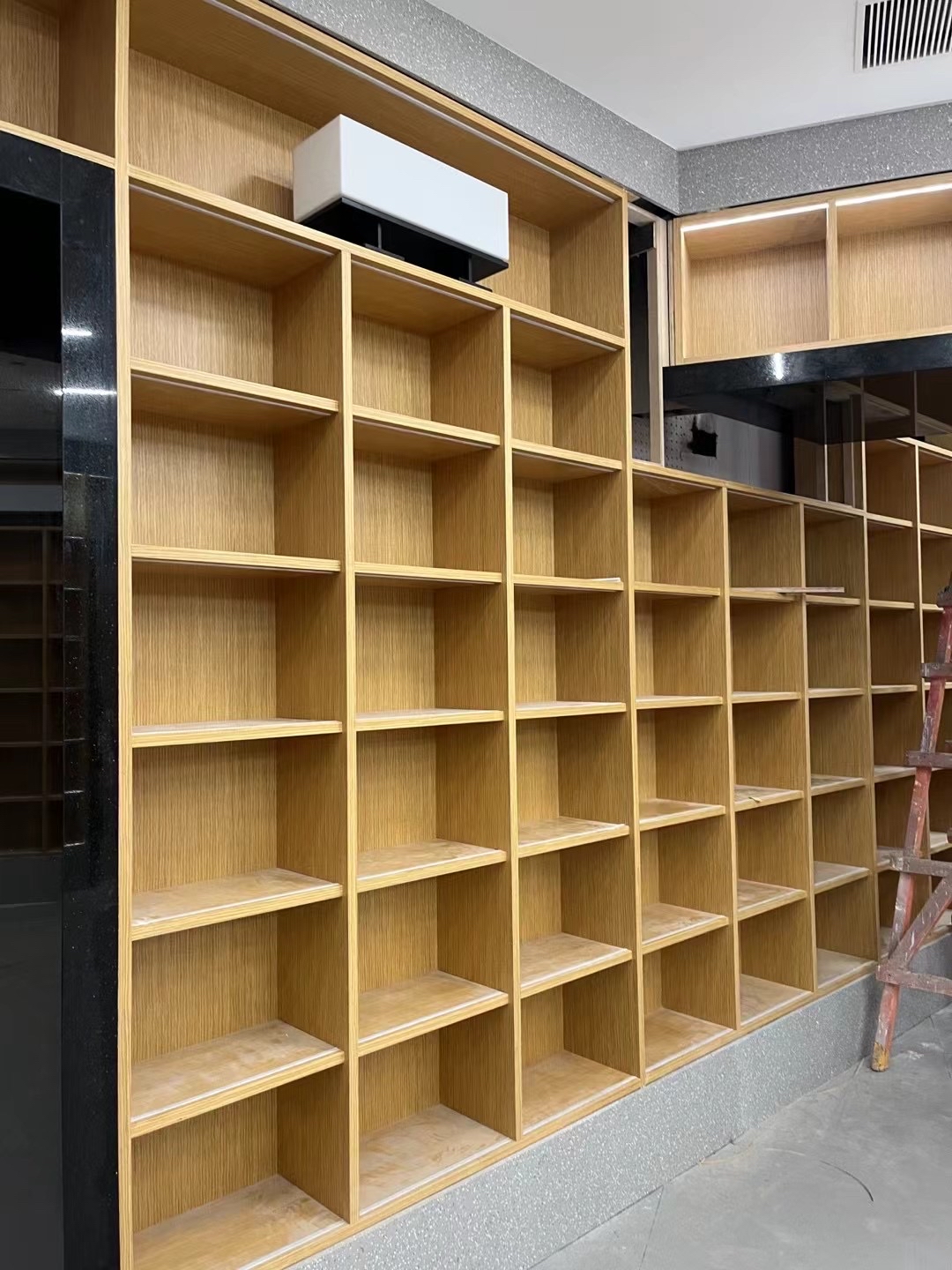 免漆板烟酒展柜免漆板书柜