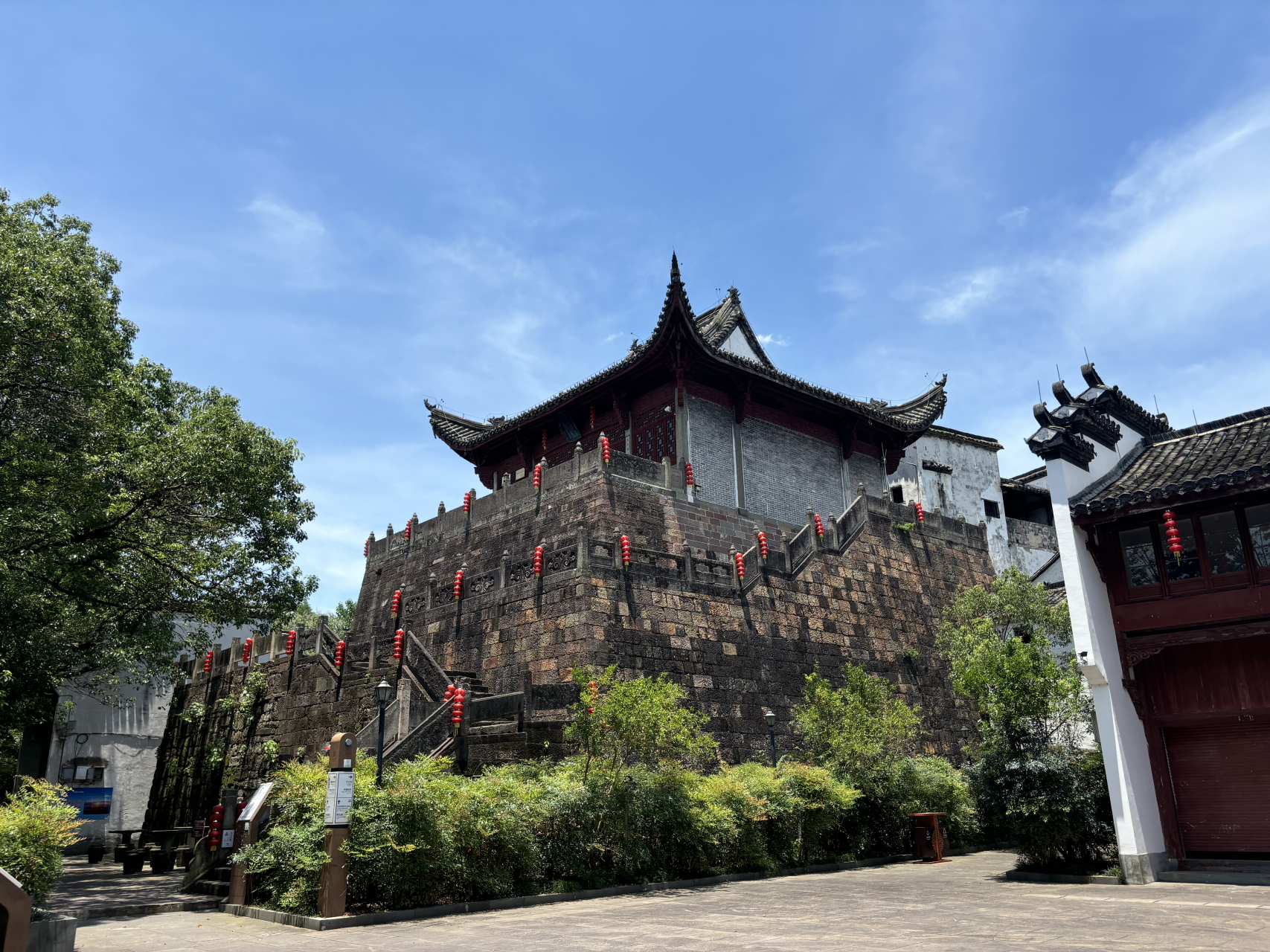 兰溪旅游景点大全排名榜最新(兰溪旅游景点大全排名榜最新图片)