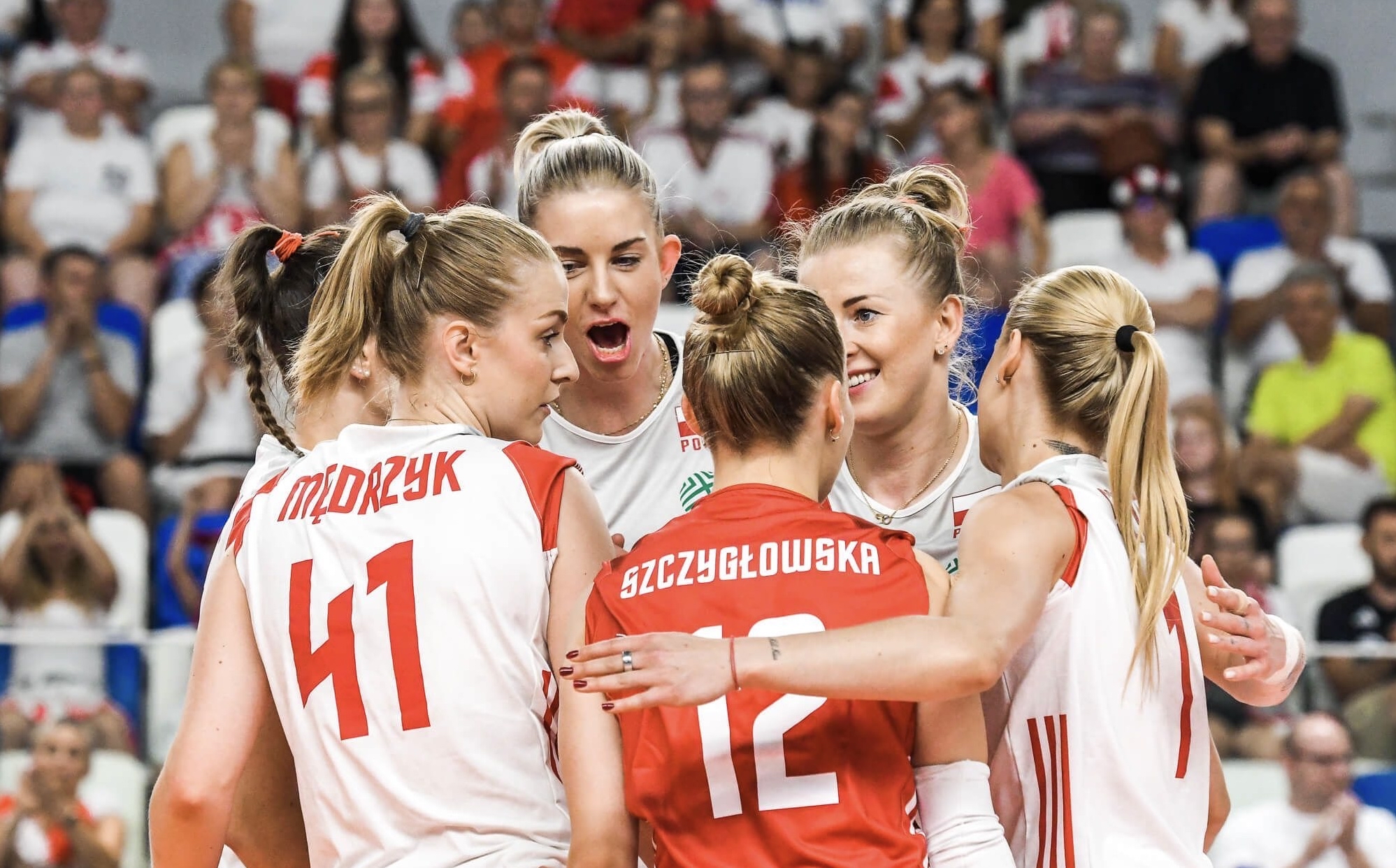 波兰女排四国赛首轮波兰零封多米