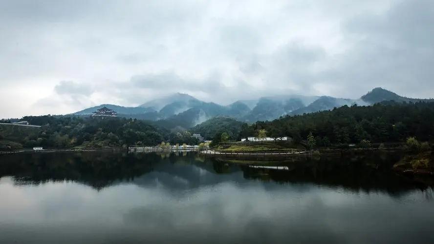 白兆山李白文化旅游区,国家森林公园