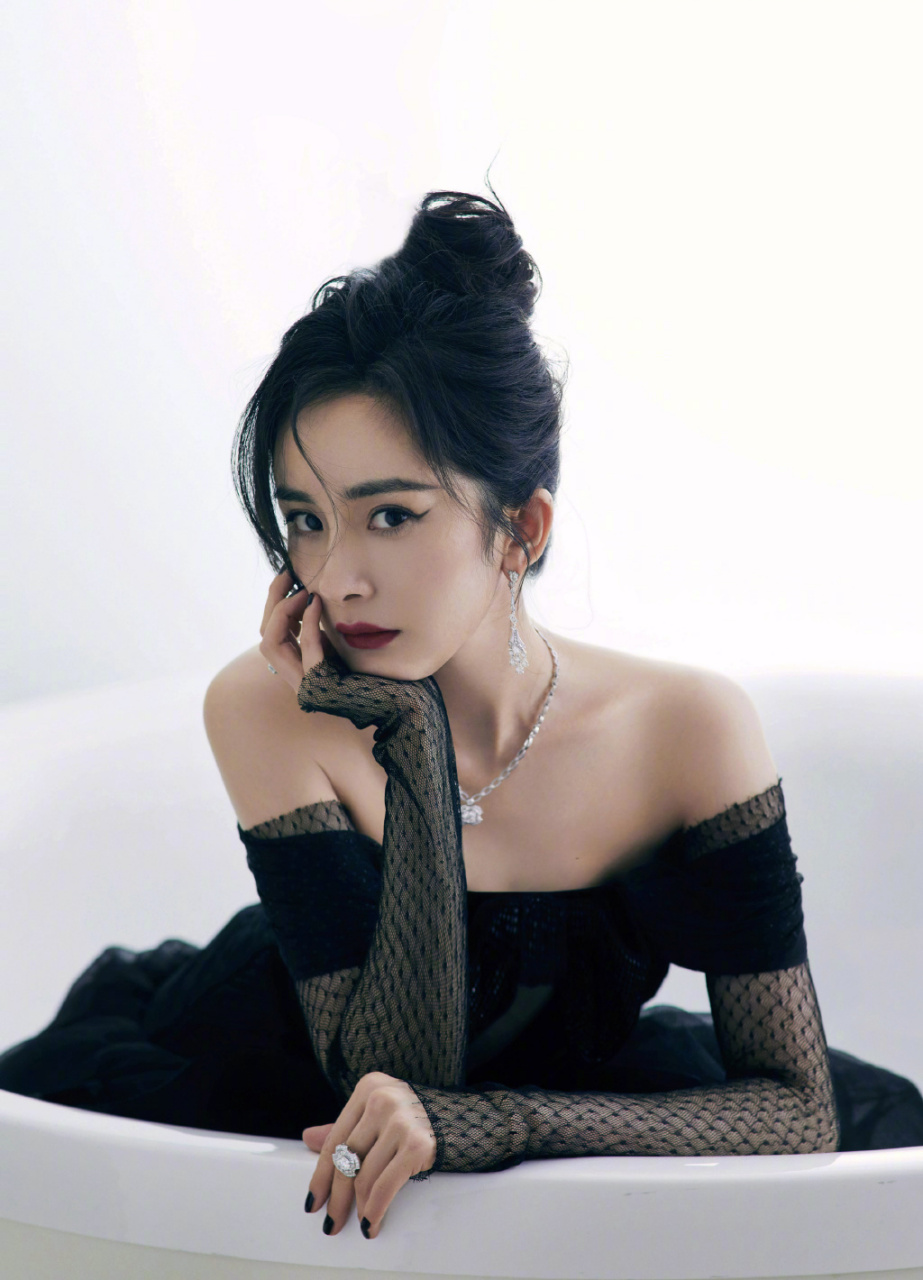 杨幂2021腾讯视频拾光盛典内场