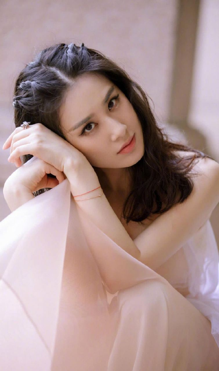 黄圣依仙女风造型美图