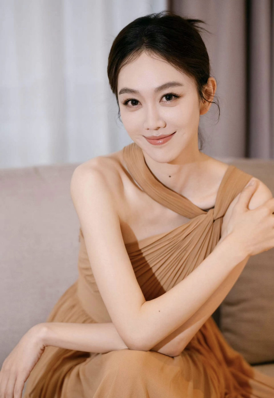 白玉兰最佳女配角姜妍