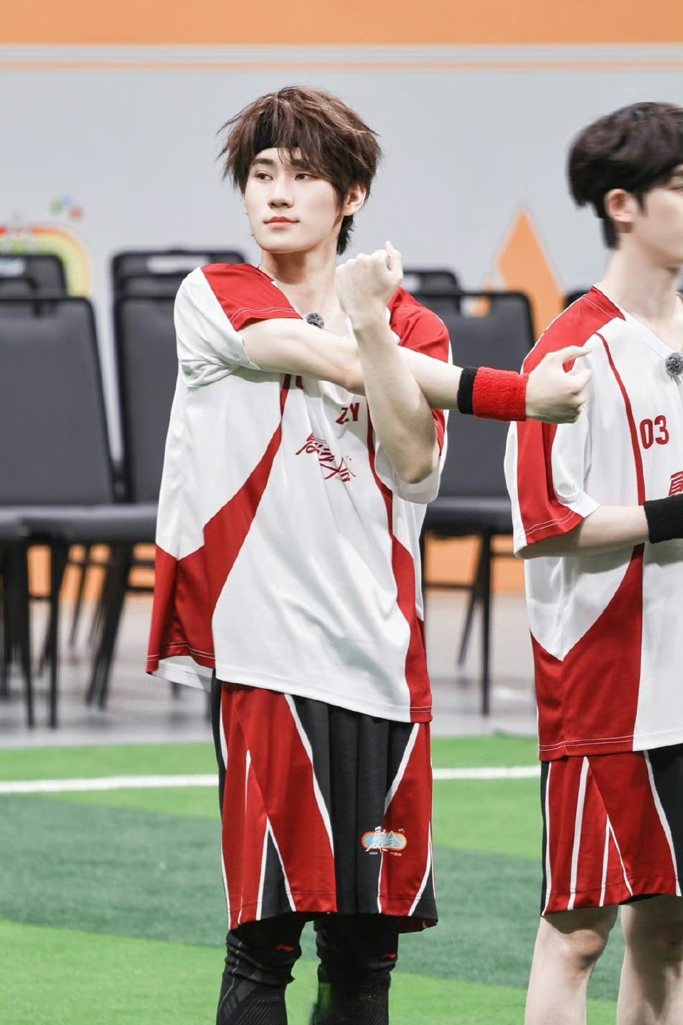 张真源# 今日分享张真源夏日运动会, 先访谈一下都有谁是 张真源的