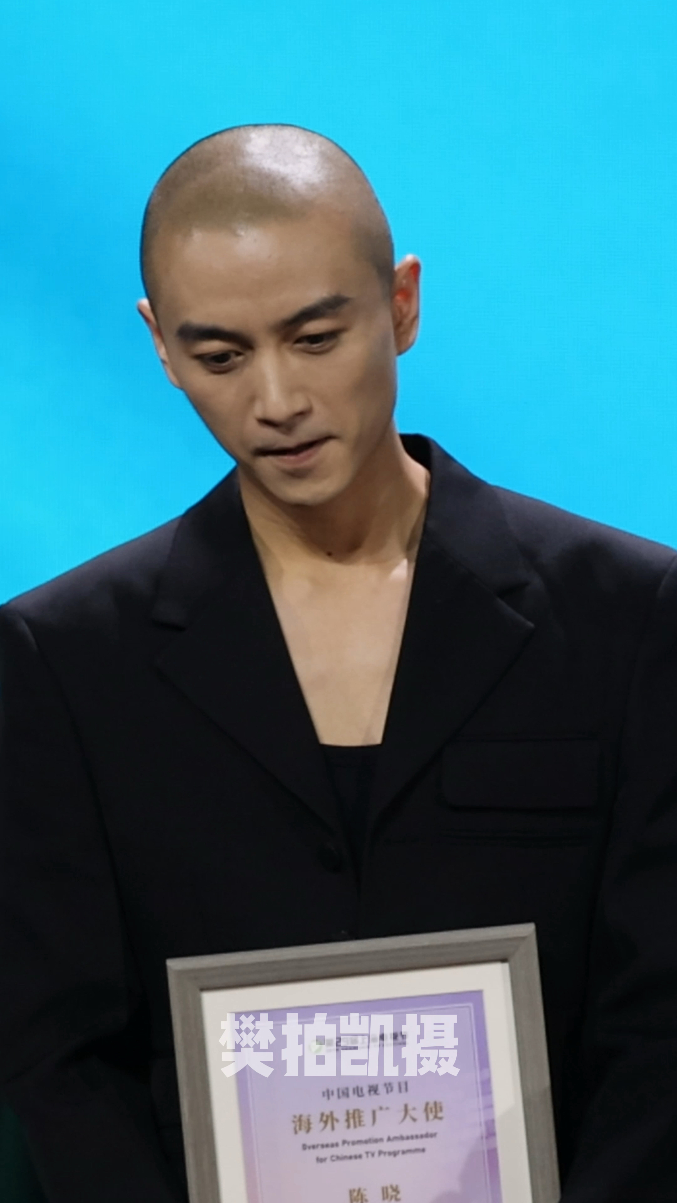 光头也能这么帅的,#陈晓 绝对可以排进前三了!