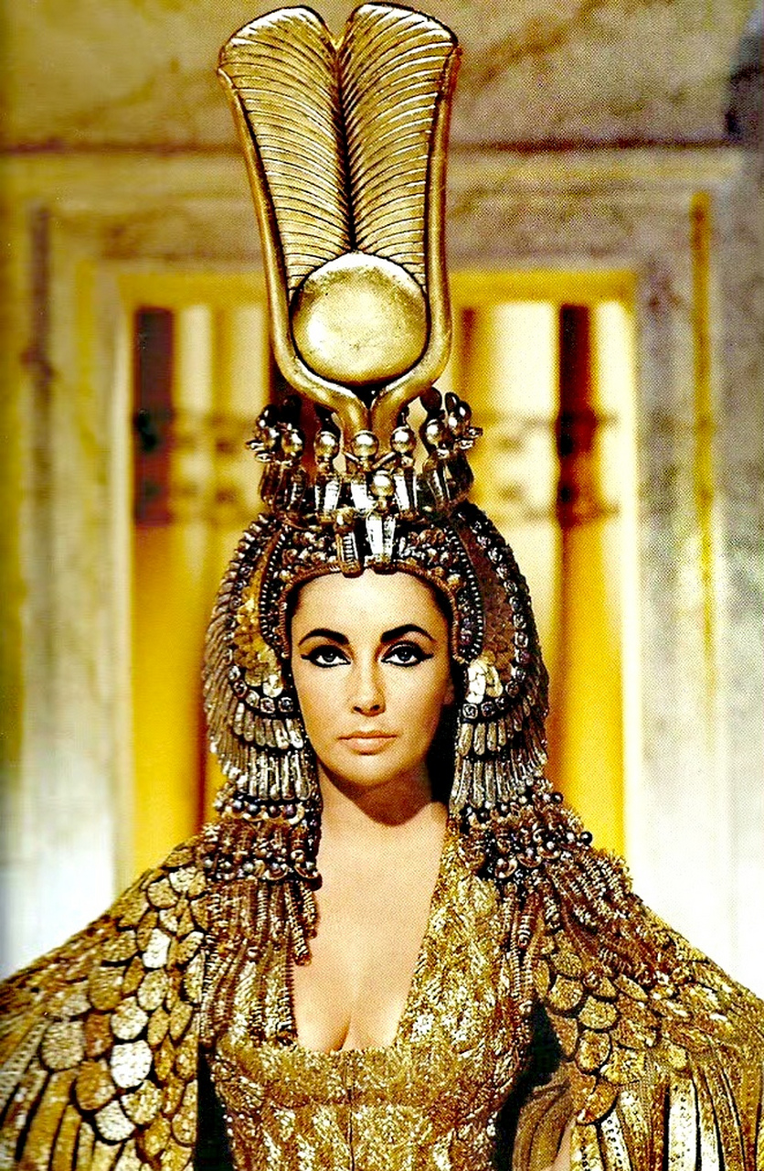 伊丽莎白·泰勒在《埃及艳后》中佩戴的埃及仪式头饰,由20世纪福克斯