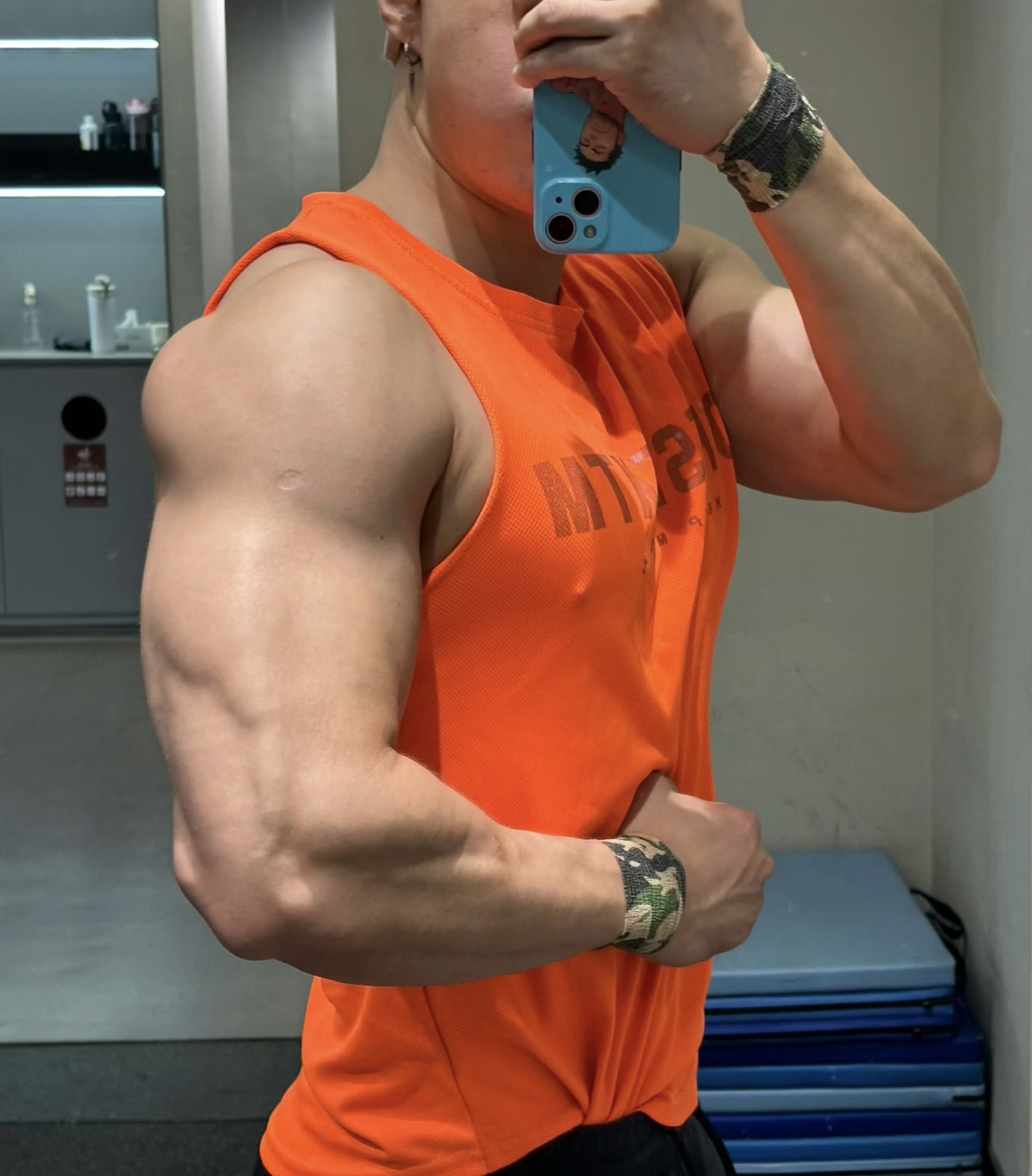帅哥# #肌肉型男# #晚安