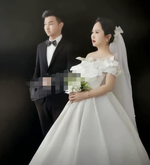 25岁女孩结婚图片