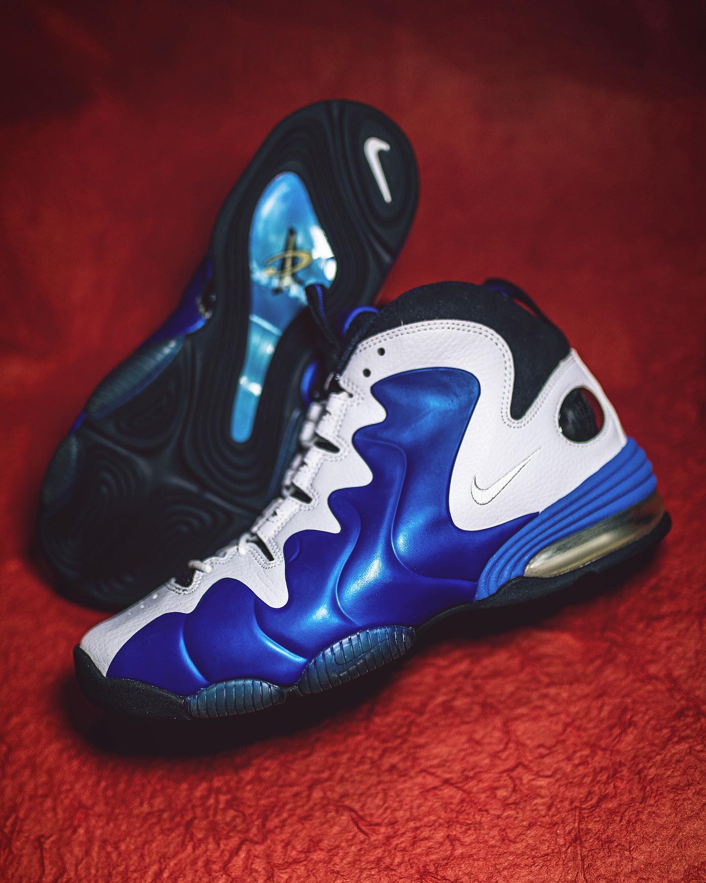 都说这是 nike「压箱底」的巅峰球鞋!今天看完,果然不假!