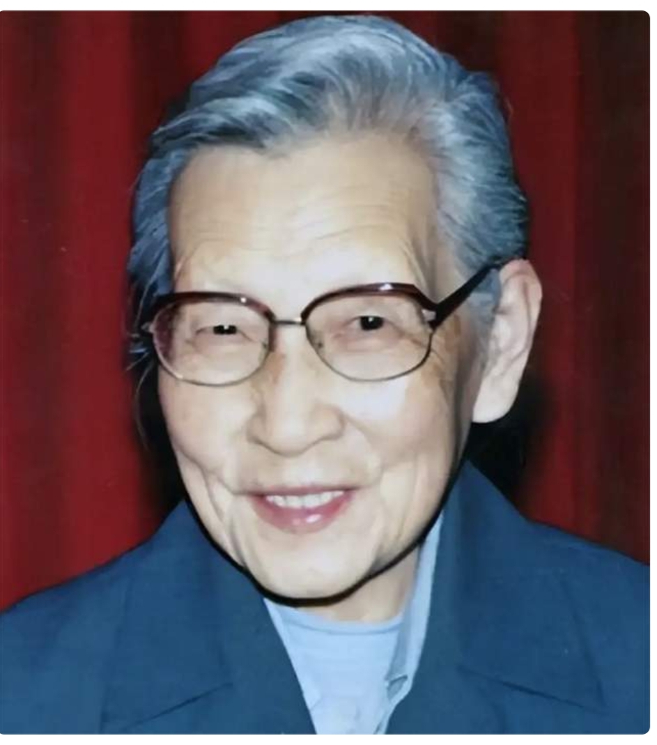 庐山会议后,彭总从中央搬到了北京西郊吴家花园居住