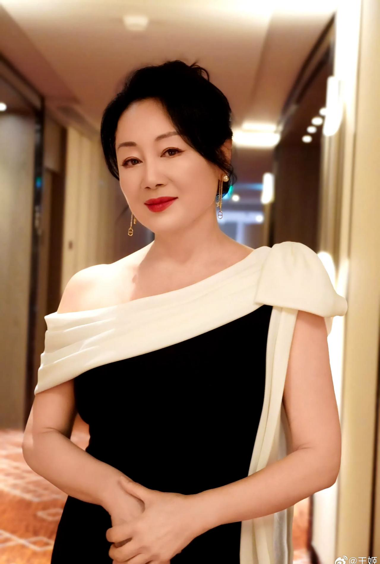 曾经中国最性感妩媚的女明星,比陈冲还有魅力!