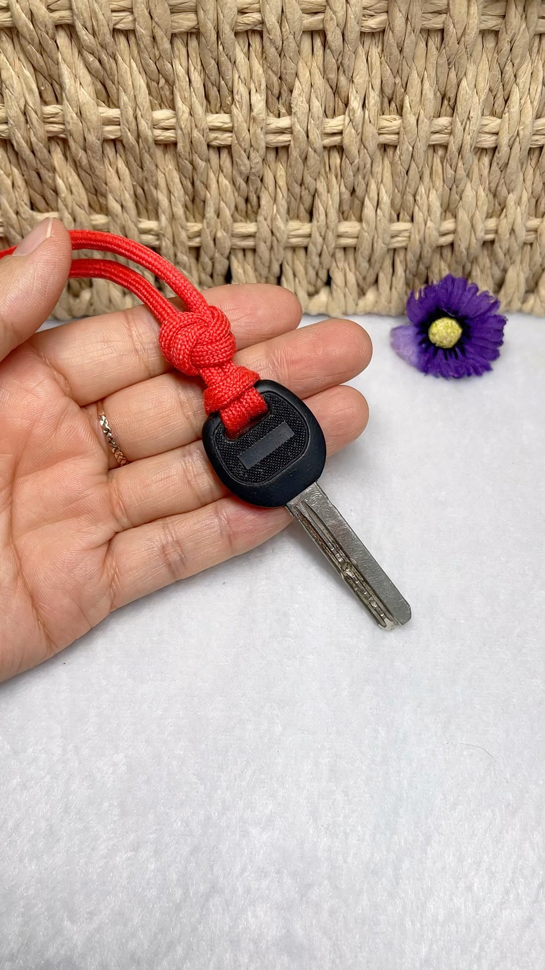 双蛇结钥匙扣编法.