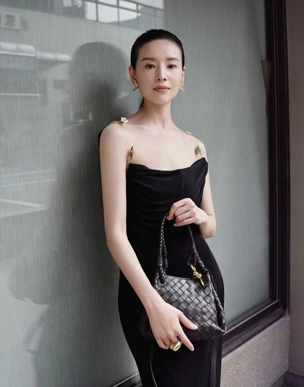 你能看出董洁快50岁了吗?