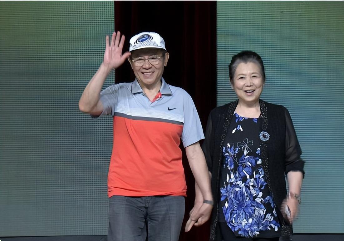 赵敏芬:嫁初恋丈夫,恩爱60年零绯闻,儿子是她的骄傲