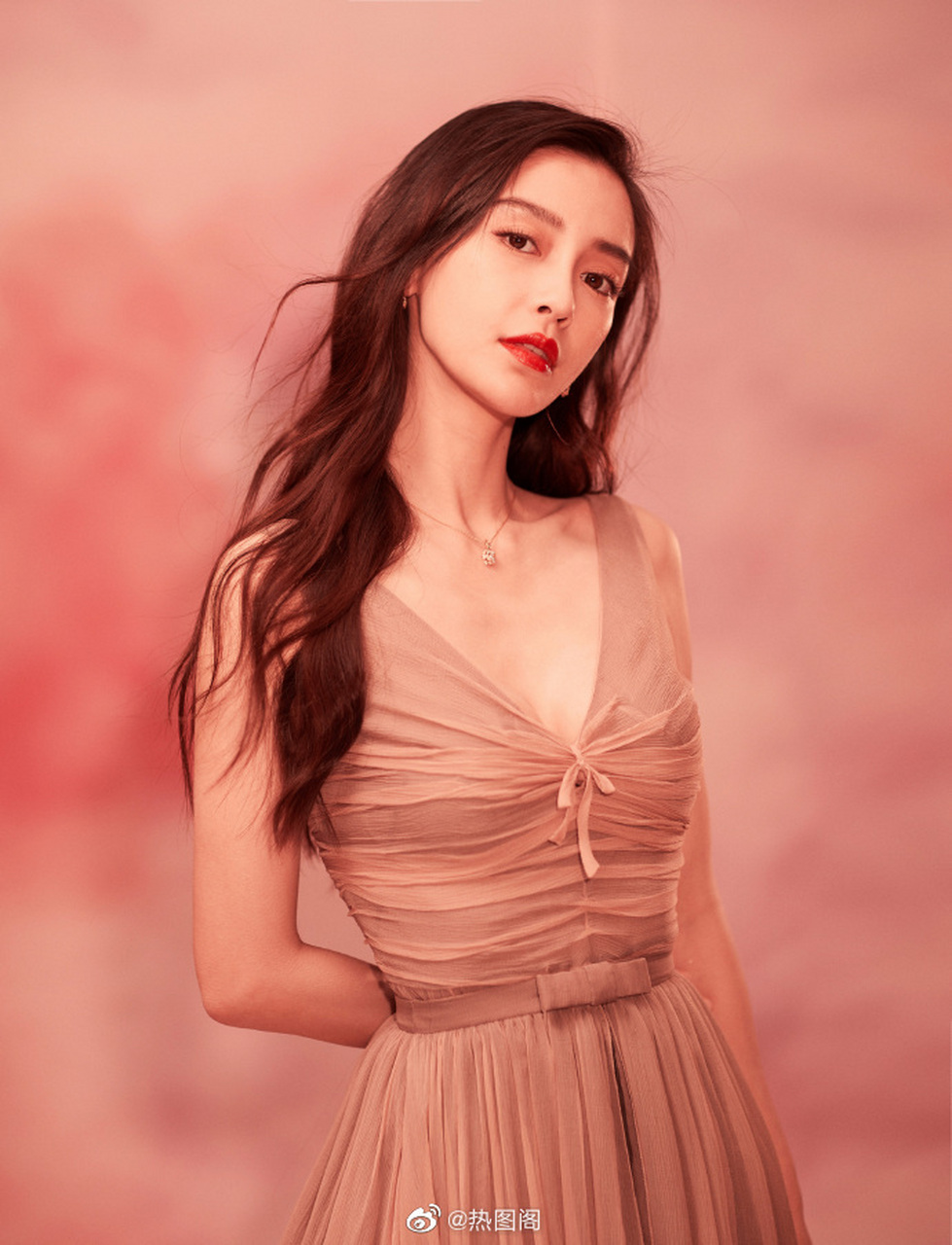 angelababy 粉色系写真