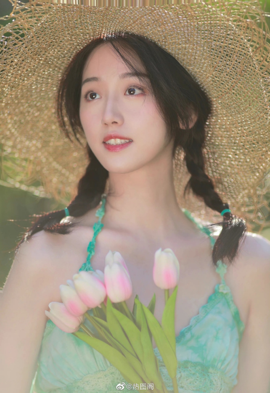 陈叶玲 1997年10月6日年出生于安徽省合肥市,来自安徽大学,天秤座小姐