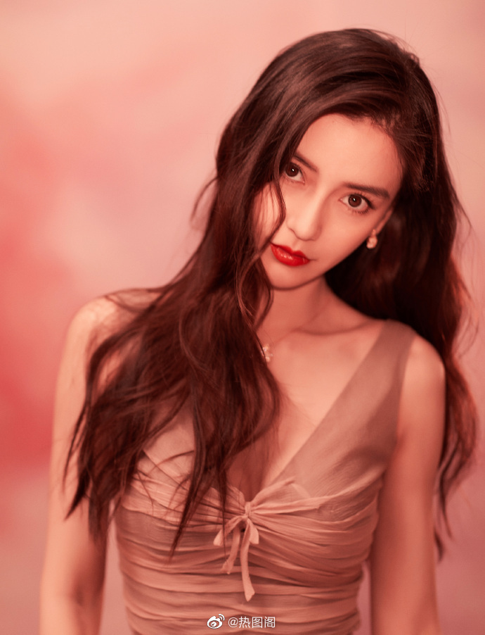 angelababy 粉色系写真