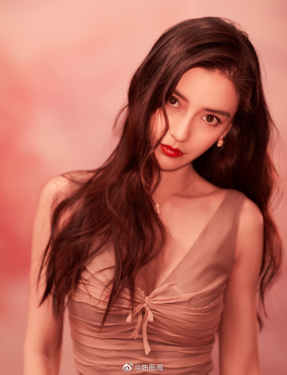 angelababy 粉色系写真