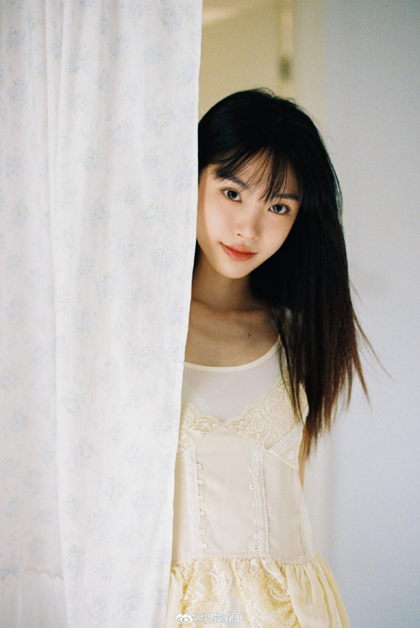 半藏森林纯欲风写真