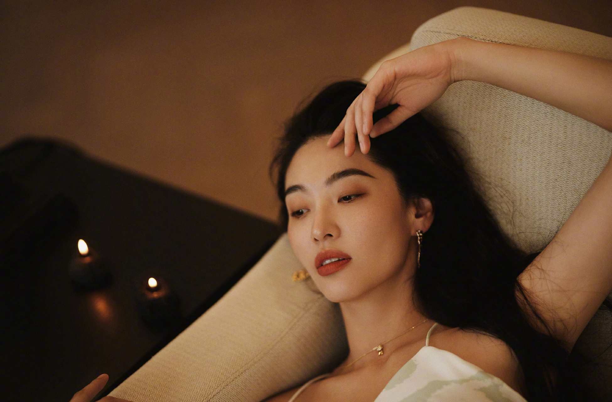 陈碧舸,美背写真精选,诠绎秋日的浪漫气息