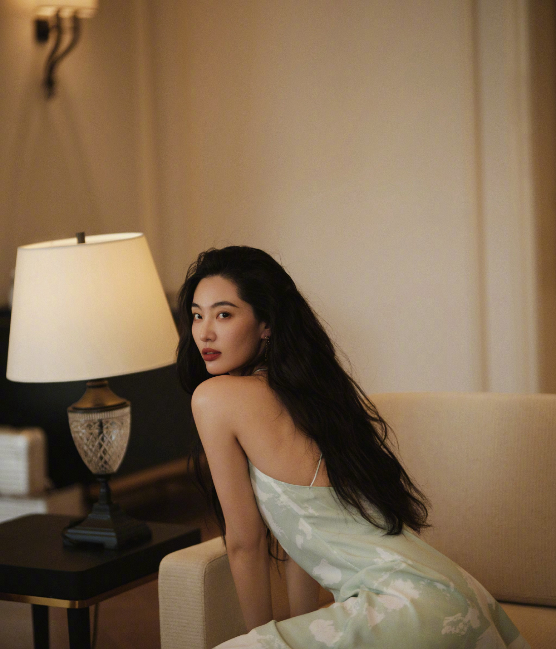 陈碧舸,美背写真精选,诠绎秋日的浪漫气息