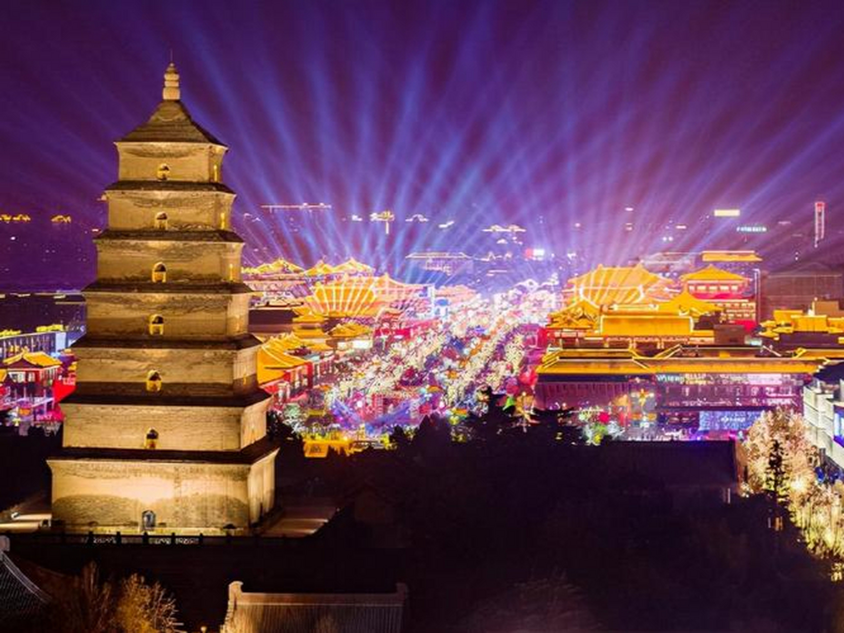 来我的家乡玩一夏#西安大雁塔:这座千年古塔,不仅是西安的标志性建筑