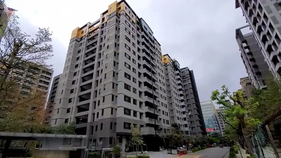 周杰伦豪宅大揭秘,和总统做邻居,360°全景俯瞰台北