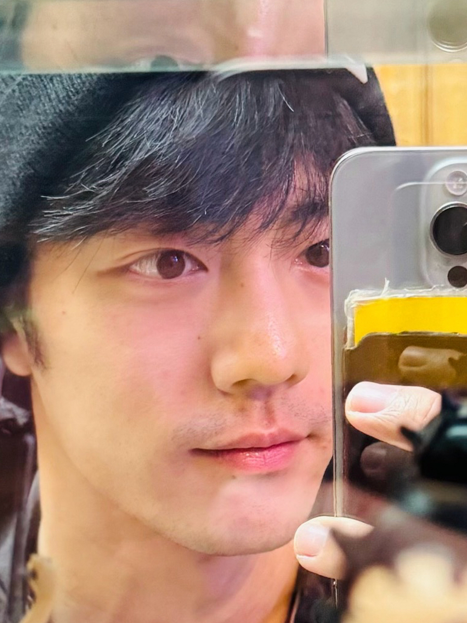 肖战是非常少见的瑞凤眼