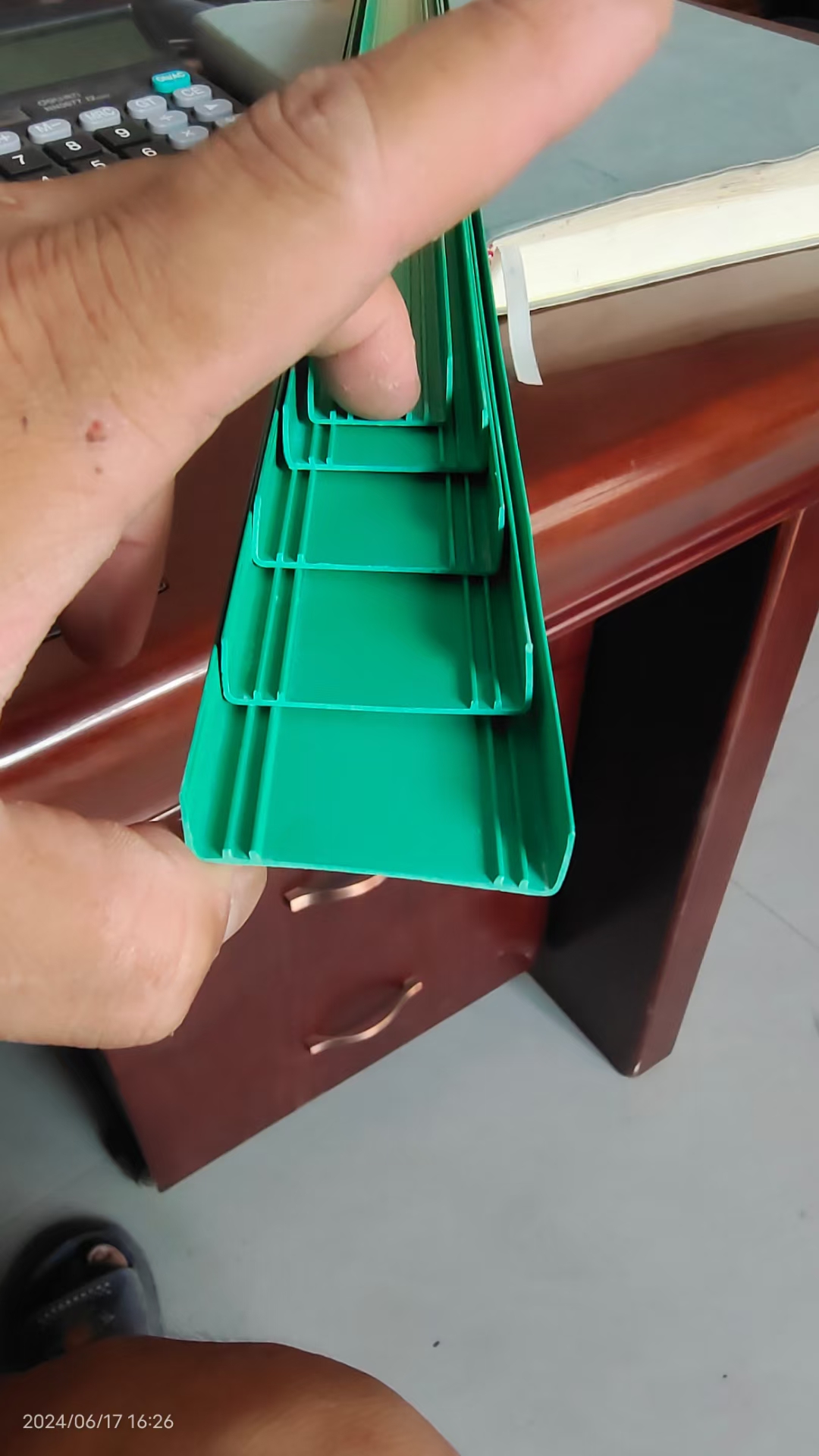 中空玻璃护边护角:保护您的玻璃,让搬运无忧