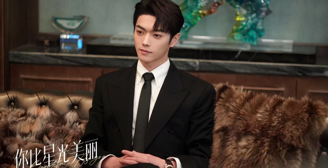 许凯,谭松韵二搭都市剧,陈瑶,乔振宇加盟,《雾里青》提上日程