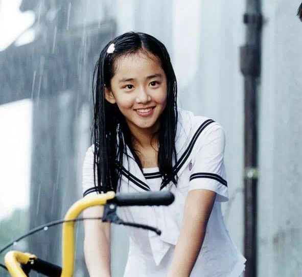 小时候的恩熙牵动了无数人的心,文根英由于疾病无奈转战幕后,希望她