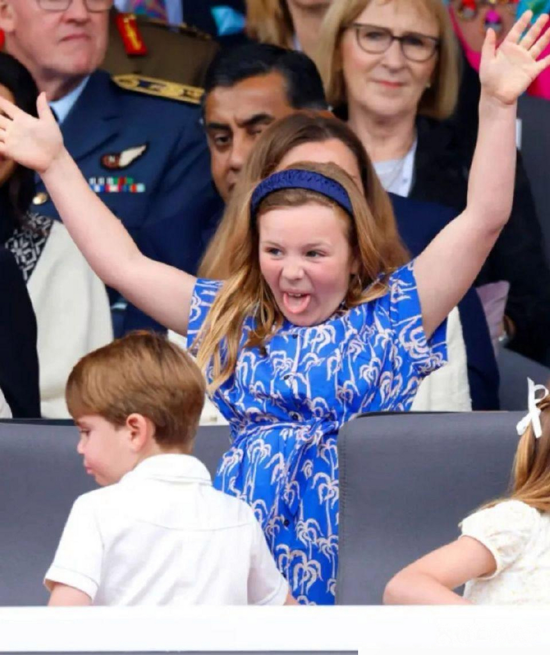 安妮公主的孙女,英国王室最不羁的混世魔童,小美女很可爱!