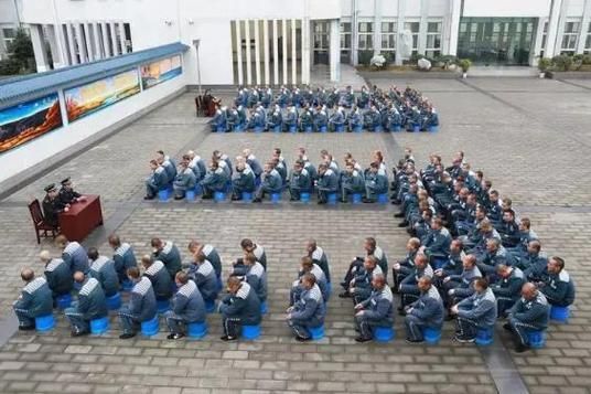 中国最大的监狱——青海省西宁监狱:从工厂到禁闭之地