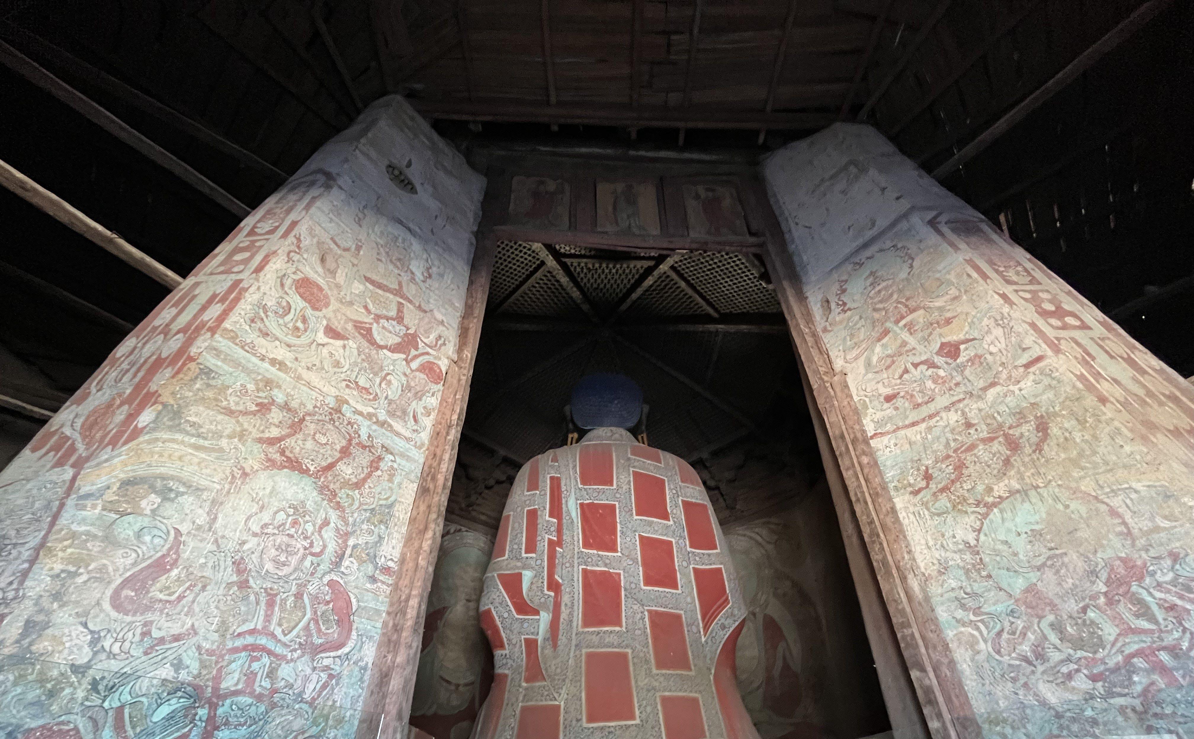 应县三宝——应县木塔,净土寺藻井和石狮