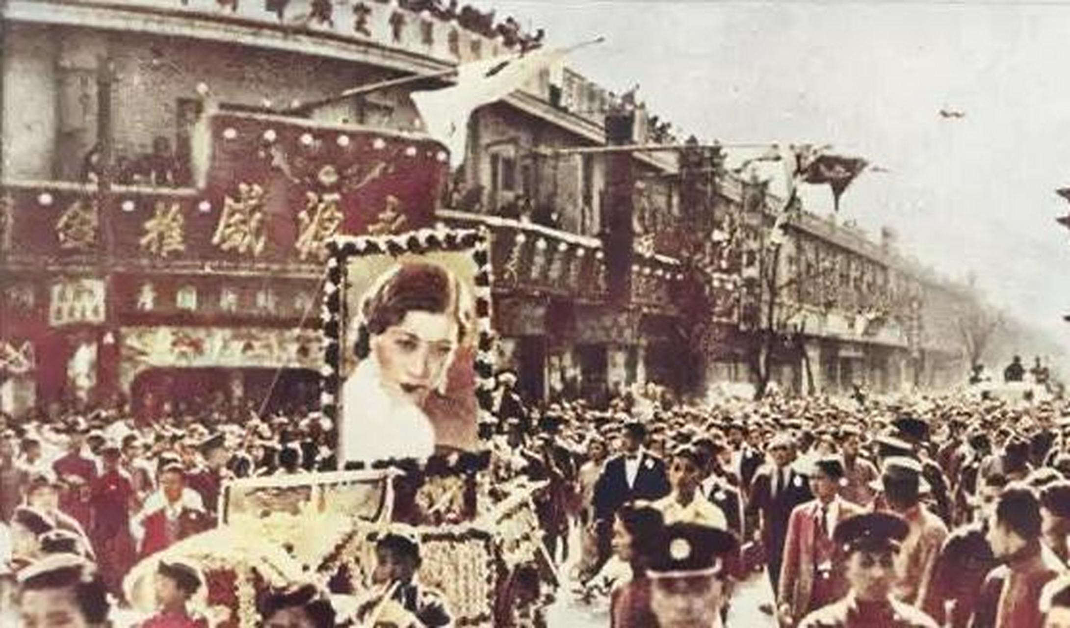 1935年3月14日,阮玲玉的葬礼在上海万国殡仪馆盛大举行,其规模之宏大