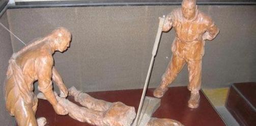 野史故事:公元1734年,俞鸿图被腰斩后迟迟没有死去