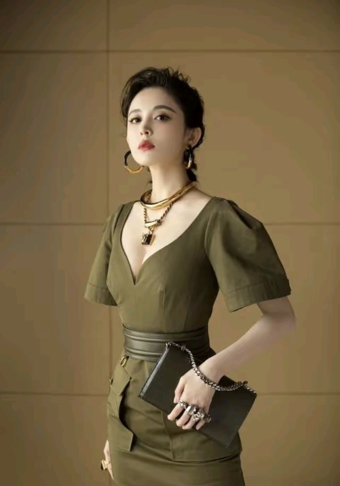 大家喜欢古力娜扎吗?