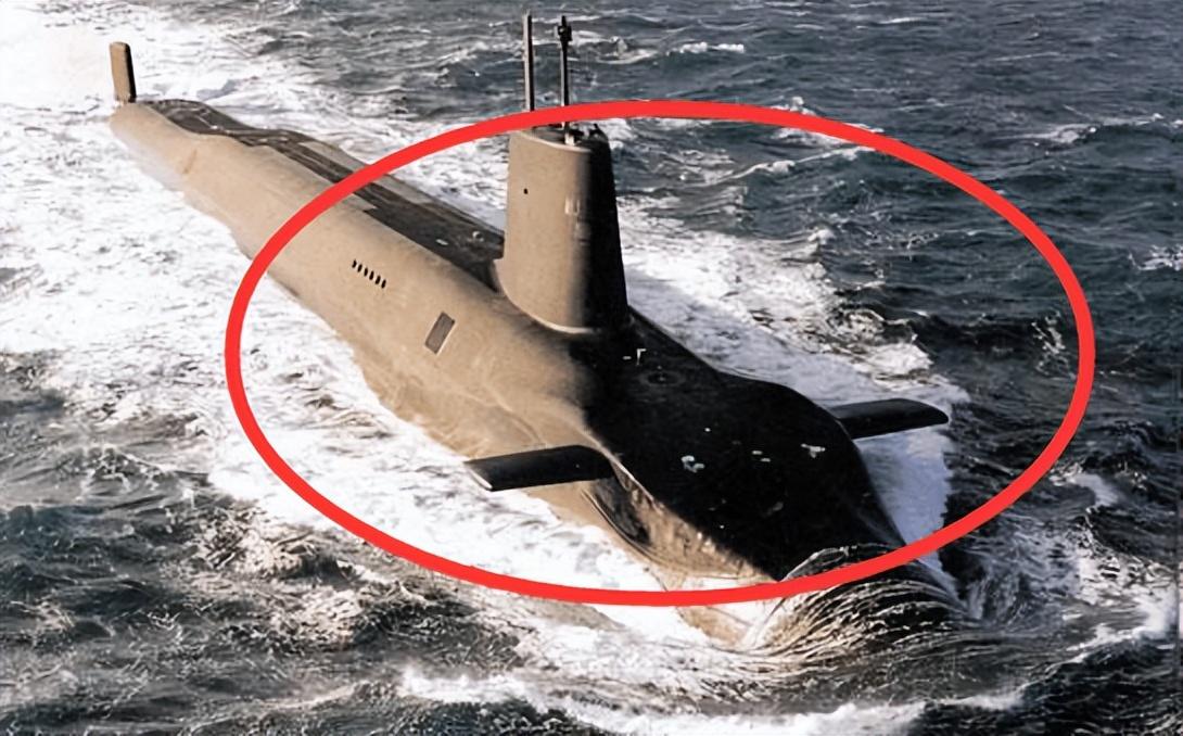 中国098型核潜艇亮相:全电推进 磁流体,抹平西方20年差距