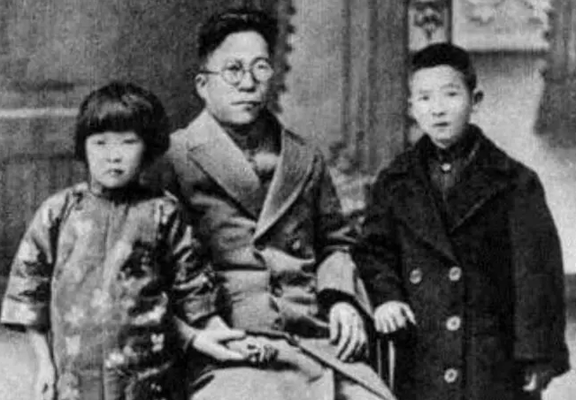 杨虎城二妻张蕙兰:丈夫去世,她独自养育6个孩子,无一是她亲生