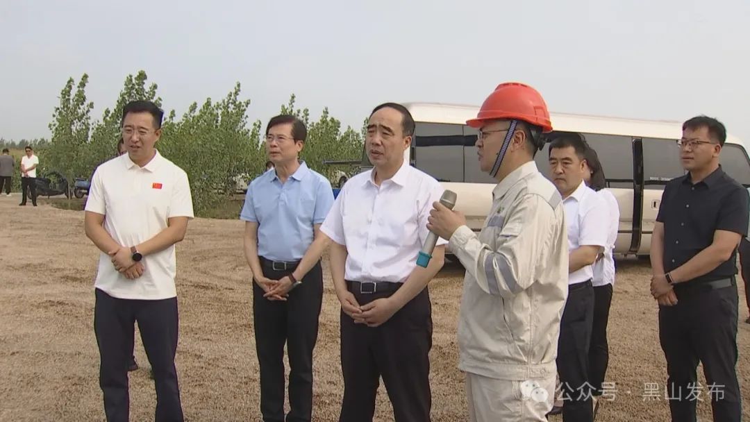 振兴新突破辽宁杠杠滴#7月18日上午,市人大常委会党组书记郝建军来我